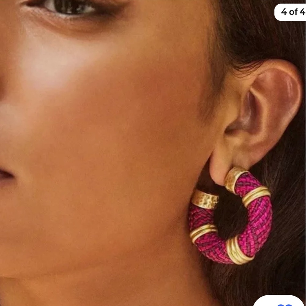 Kendra Scott Maya Hoop Earrings - Picture 6 of 6